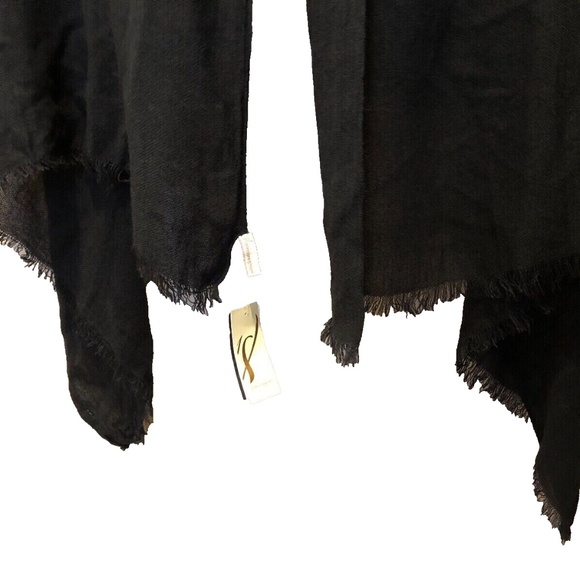 (NWT) Collection Eighteen XllX Black Oversized Eyelash Fringed Wrap/Scarf OS - Picture 11 of 14